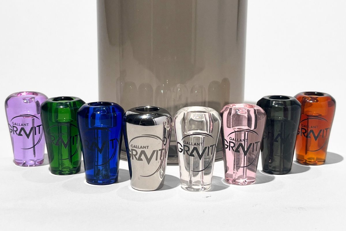 Gallant Greeb bowls lined up