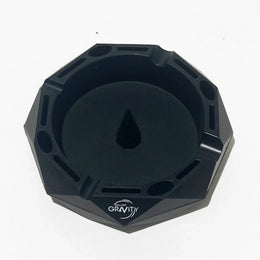 Ashtray with Cleaning Spike