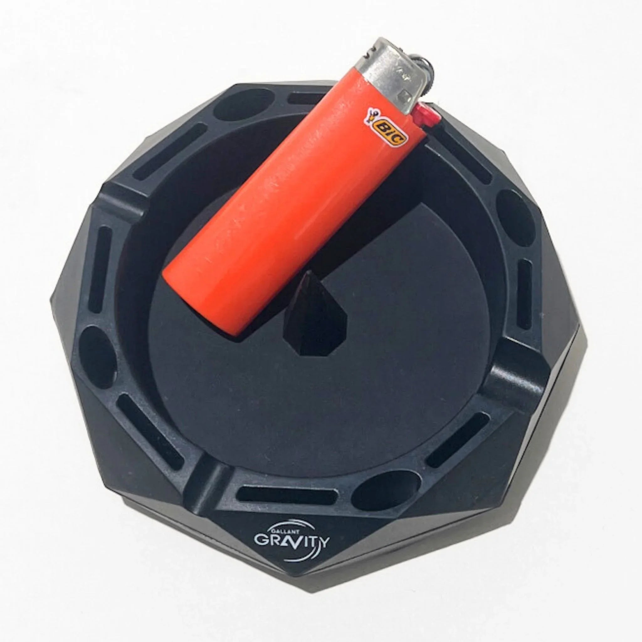 Ashtray with Cleaning Spike